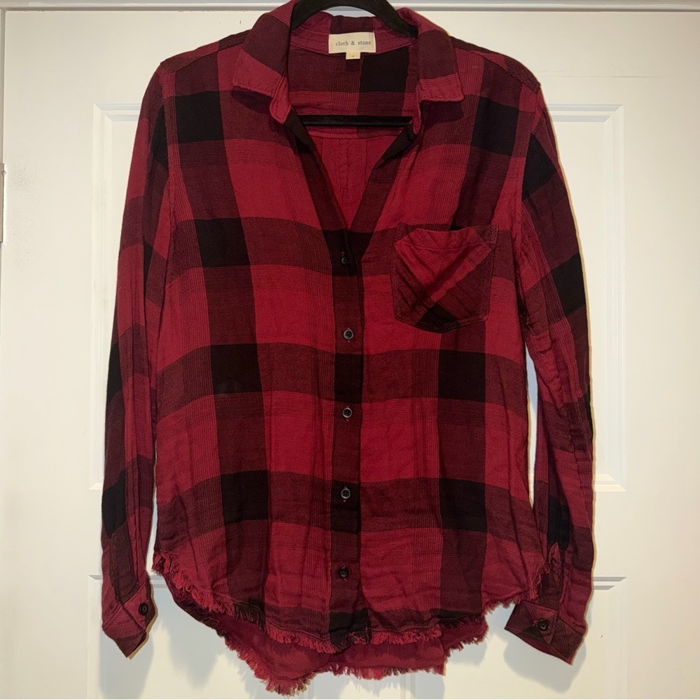 cloth & stone Red and Black Plaid button down shirt